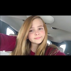 Meet your Posher, Aurora